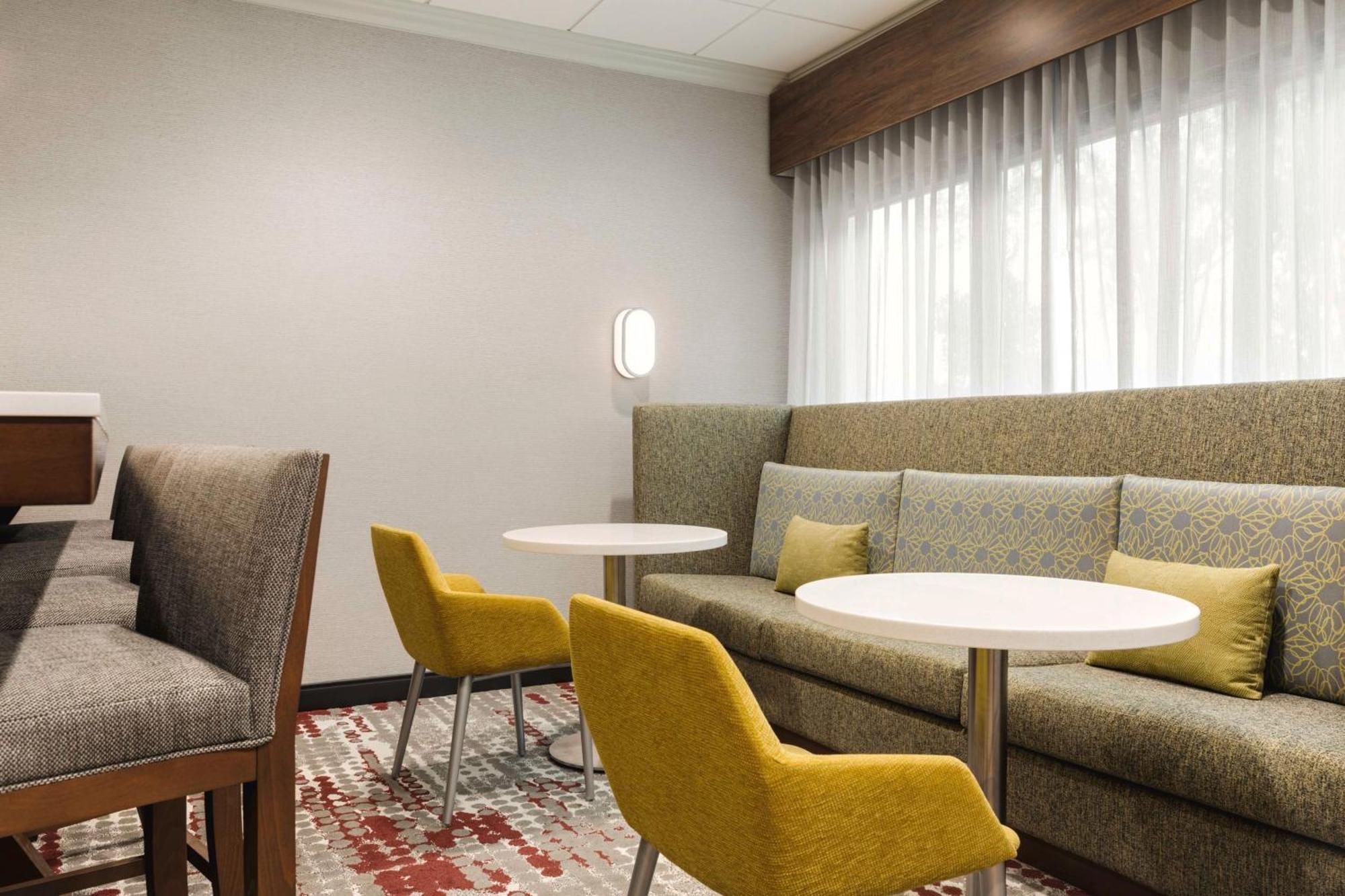 Hampton Inn Starkville Ngoại thất bức ảnh