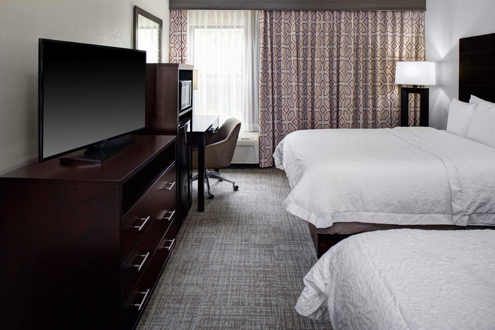 Hampton Inn Starkville Ngoại thất bức ảnh