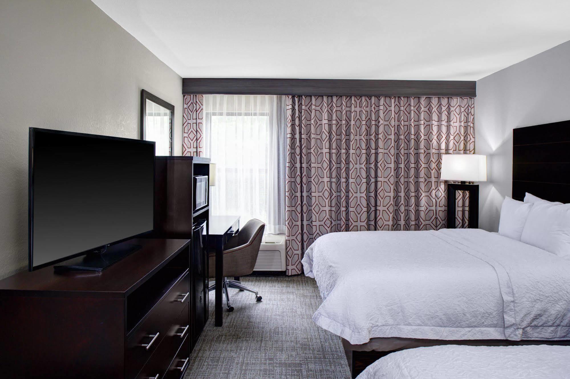 Hampton Inn Starkville Ngoại thất bức ảnh